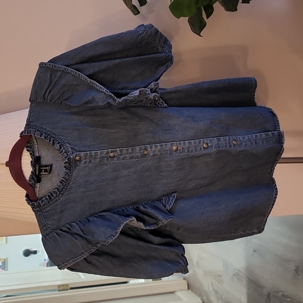 Denim blouse